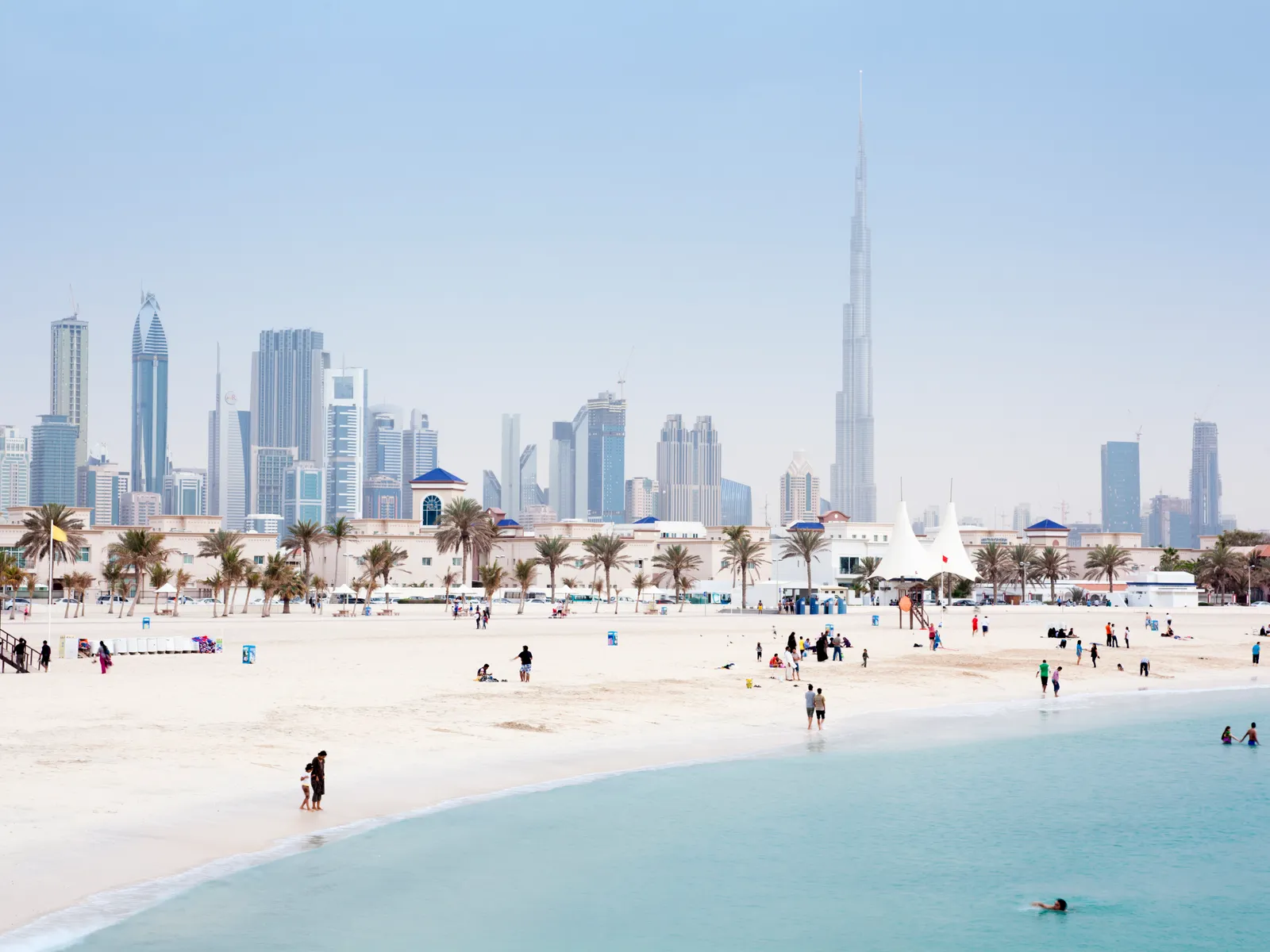 Find the best hostels in Dubai